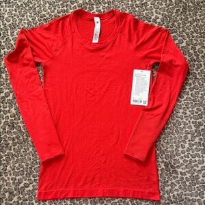 Lululemon Swiftly long sleeved top size 8. Hot heat! (Warm red) NWT L❤️❤️K!